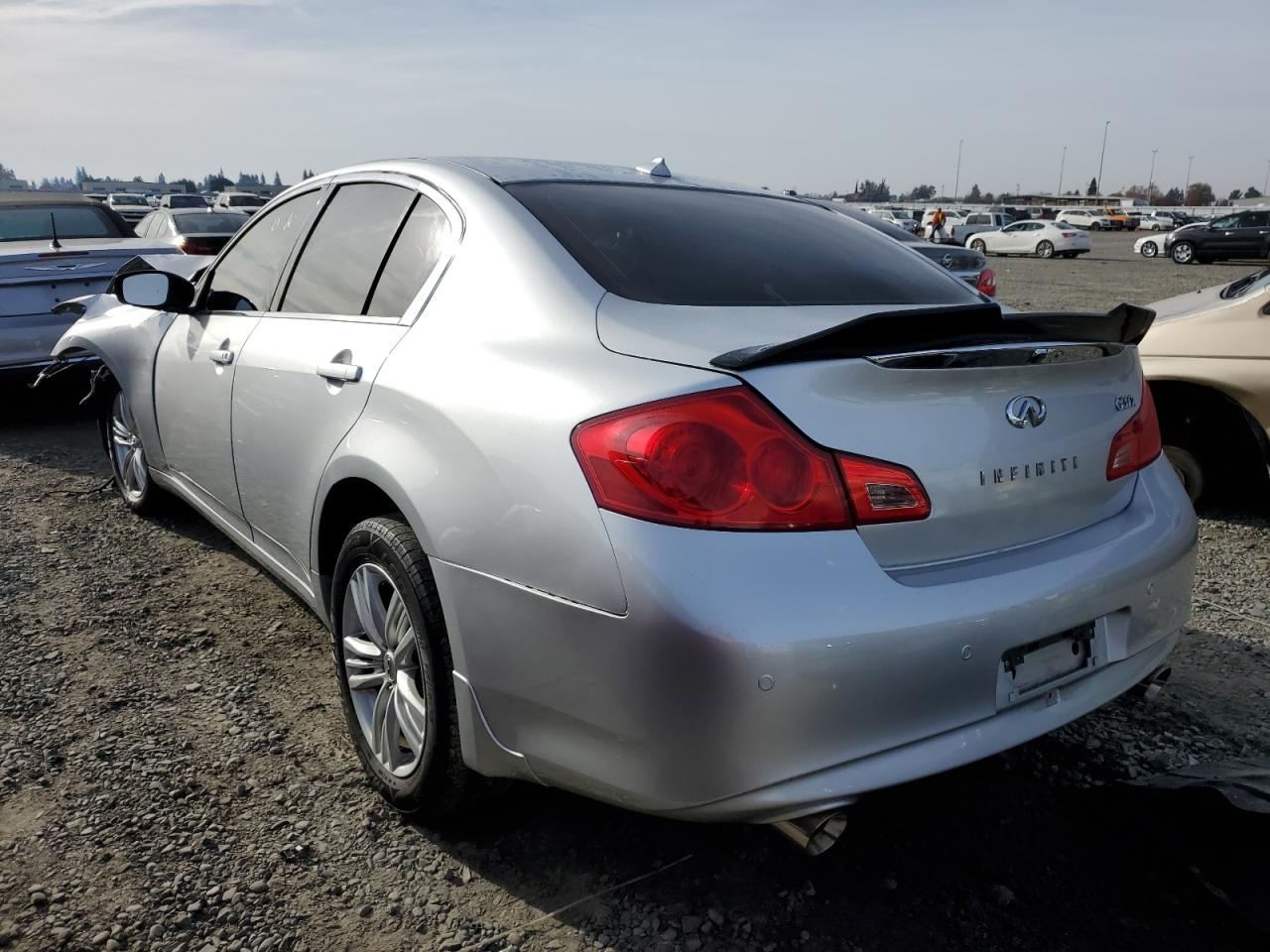 Obraz 2 z 2013 INFINITI G37  2013 z VIN JN1CV6AR3DM750556