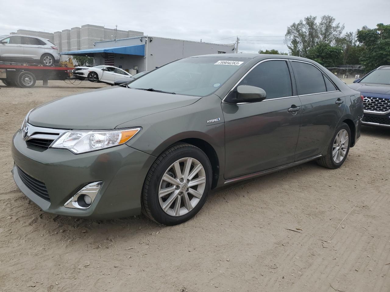 Изображение 2014 TOYOTA CAMRY HYBRID 2014
