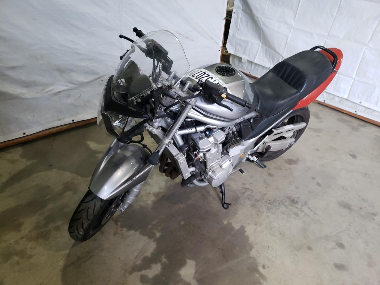 Изображение 2 Suzuki Gsf1250 S 2008 с VIN JS1GW72A482100088
