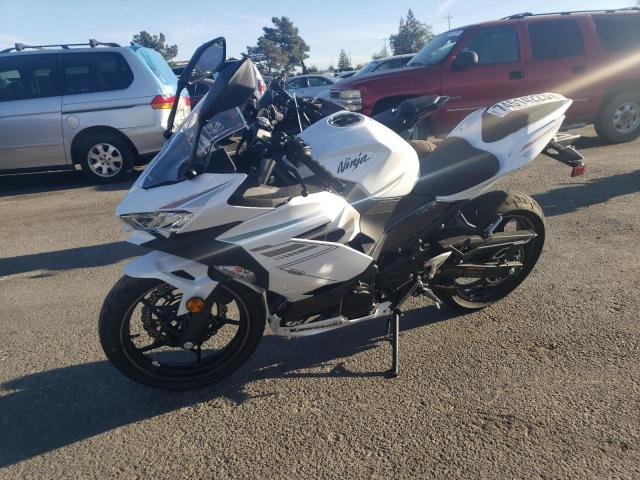 Image 2 of 2023 KAWASAKI EX400  2023 with VIN JKAEXKH14PDAP6895