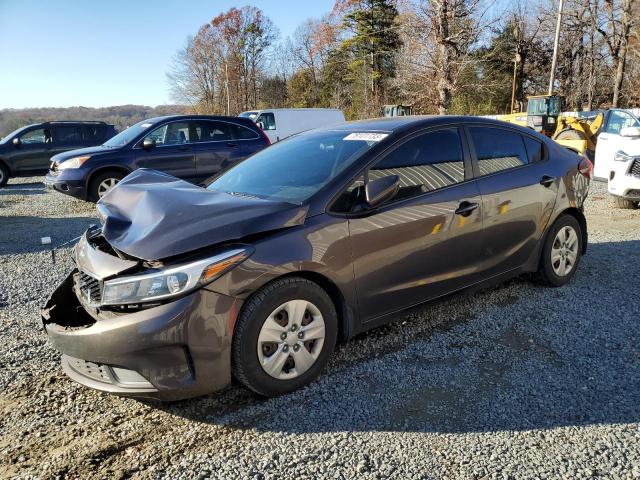 Изображение 1 2018 KIA FORTE LX 2018 с VIN 3KPFK4A77JE167665