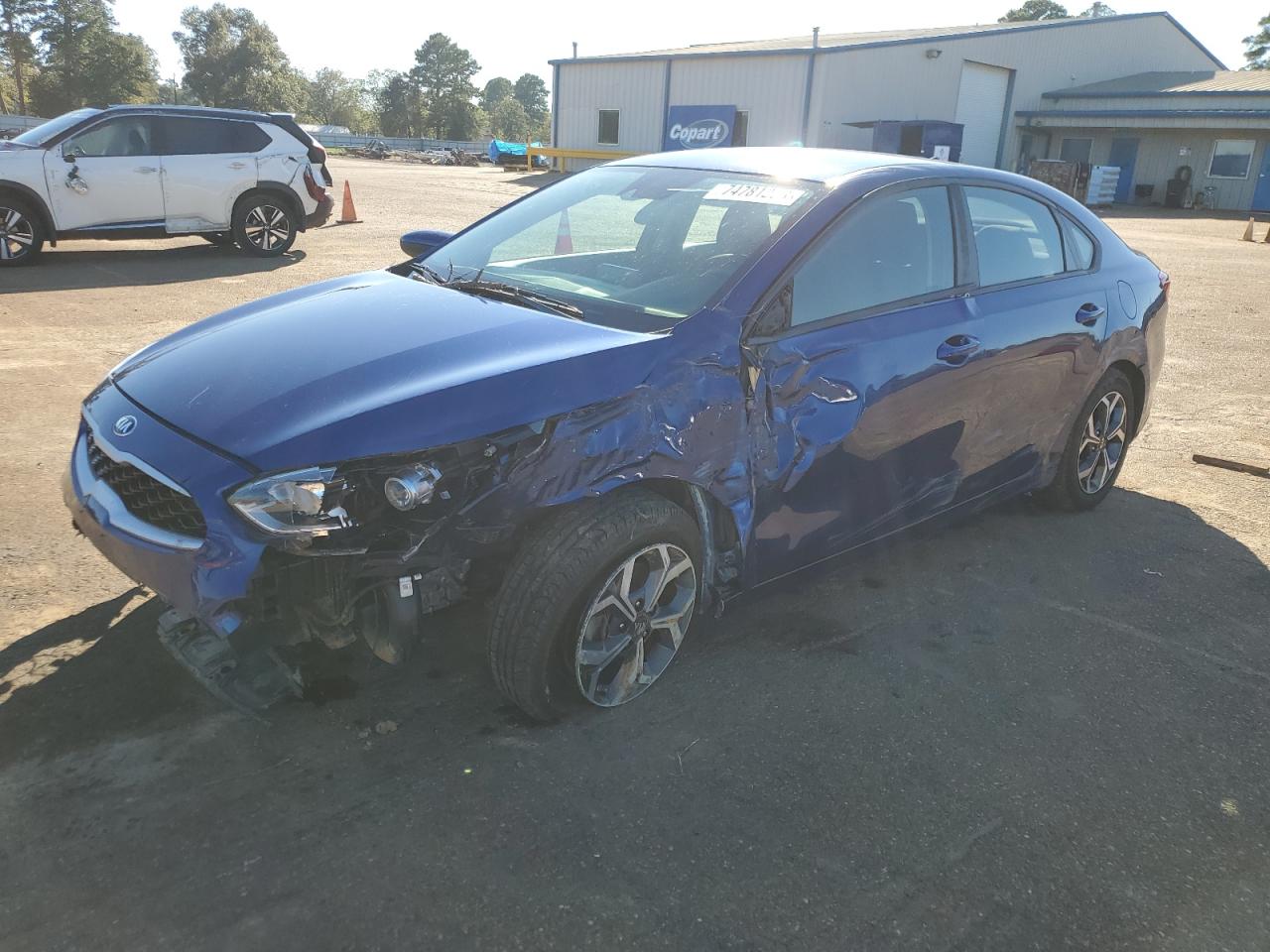 Image 1 of 2019 KIA FORTE FE 2019 with VIN 3KPF24ADXKE004404