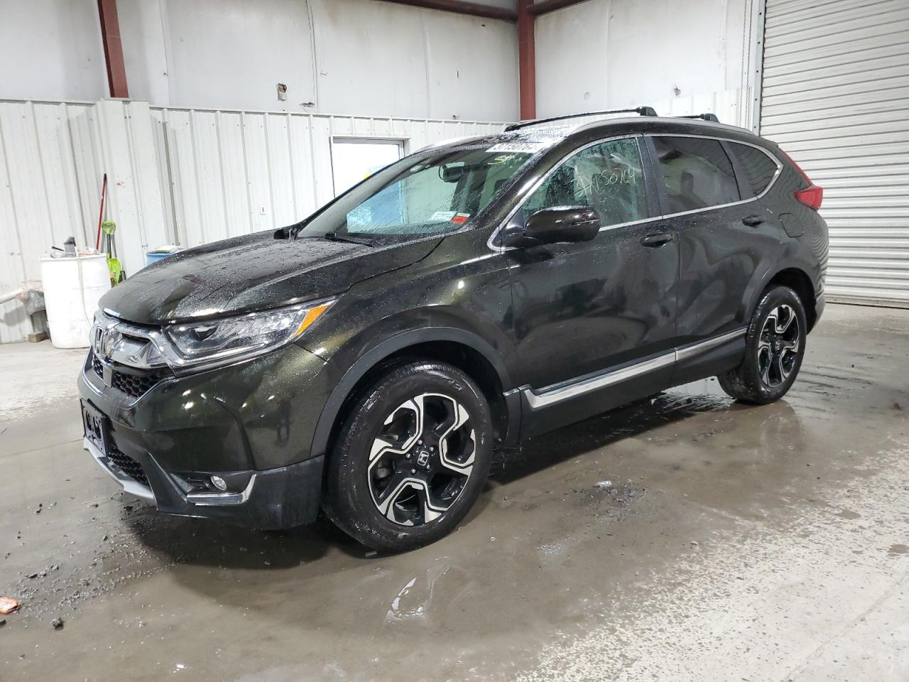 Image 1 of 2017 HONDA CR-V TOURING 2017 with VIN 5J6RW2H95HL013092