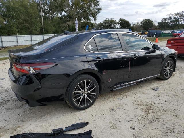 Obraz 3 z 2021 TOYOTA CAMRY SE 2021 z VIN 4T1G11AK1MU535401