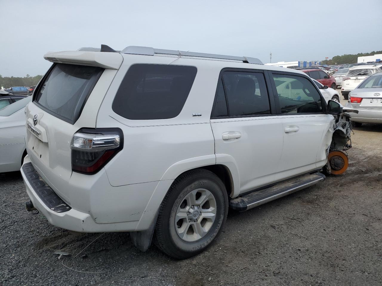 Изображение 3 2016 TOYOTA 4RUNNER SR5/SR5 PREMIUM 2016 с VIN JTEBU5JR0G5283046