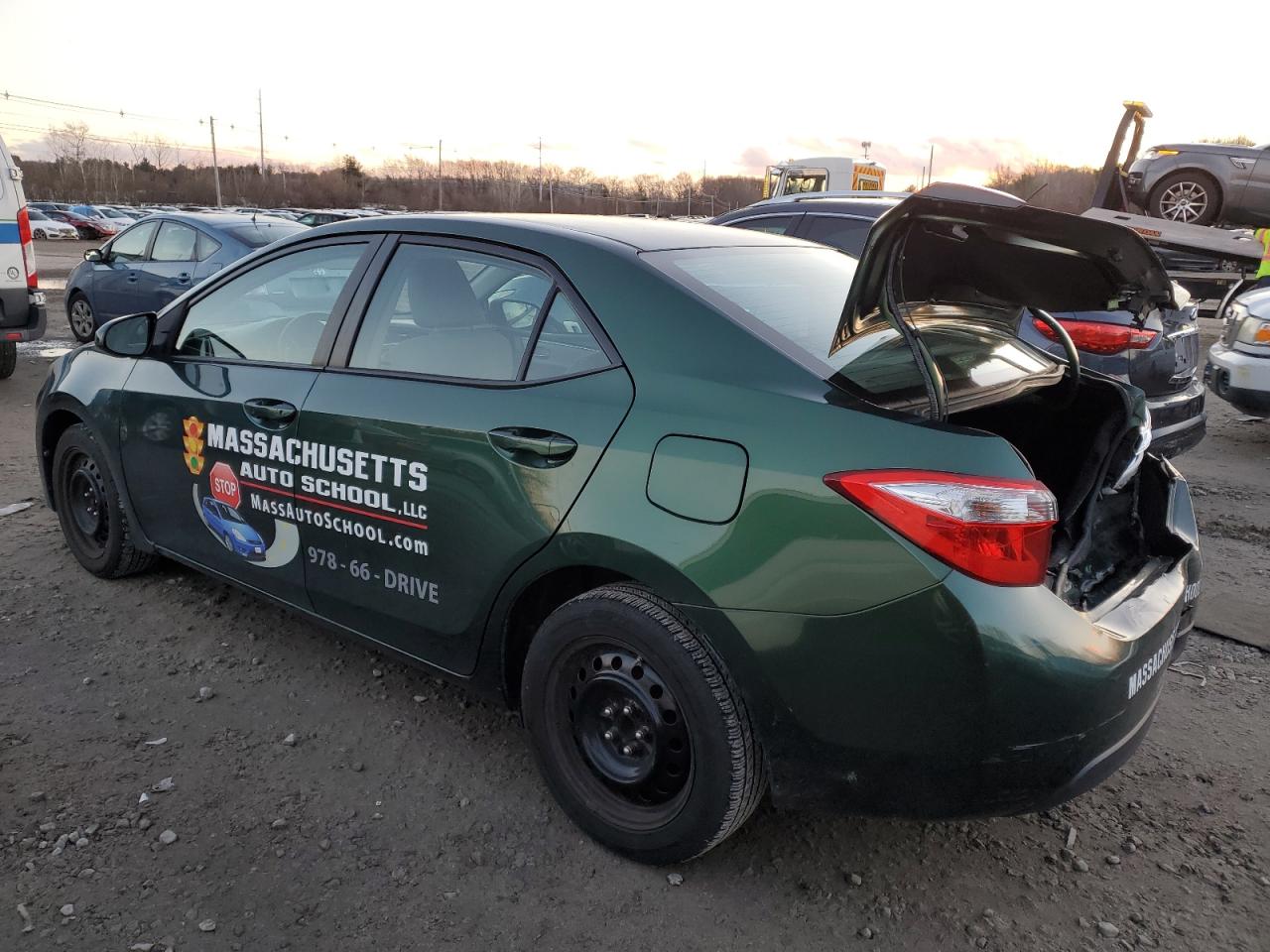 Image 2 of 2015 TOYOTA COROLLA L 2015 with VIN 2T1BURHEXFC273575