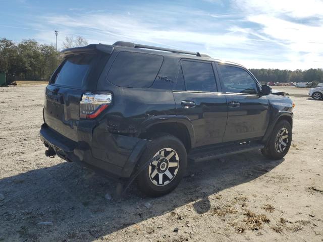 Obraz 3 z 2022 TOYOTA 4RUNNER SR5 PREMIUM 2022 z VIN JTERU5JR1N6050993