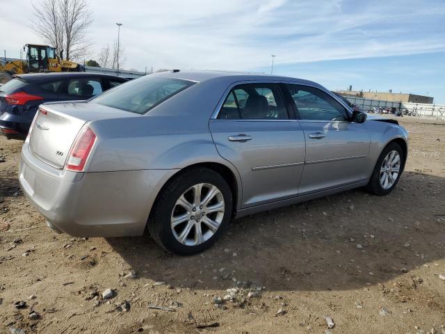 Изображение 3 2013 CHRYSLER 300 S 2013 с VIN 2C3CCAGG0DH590185