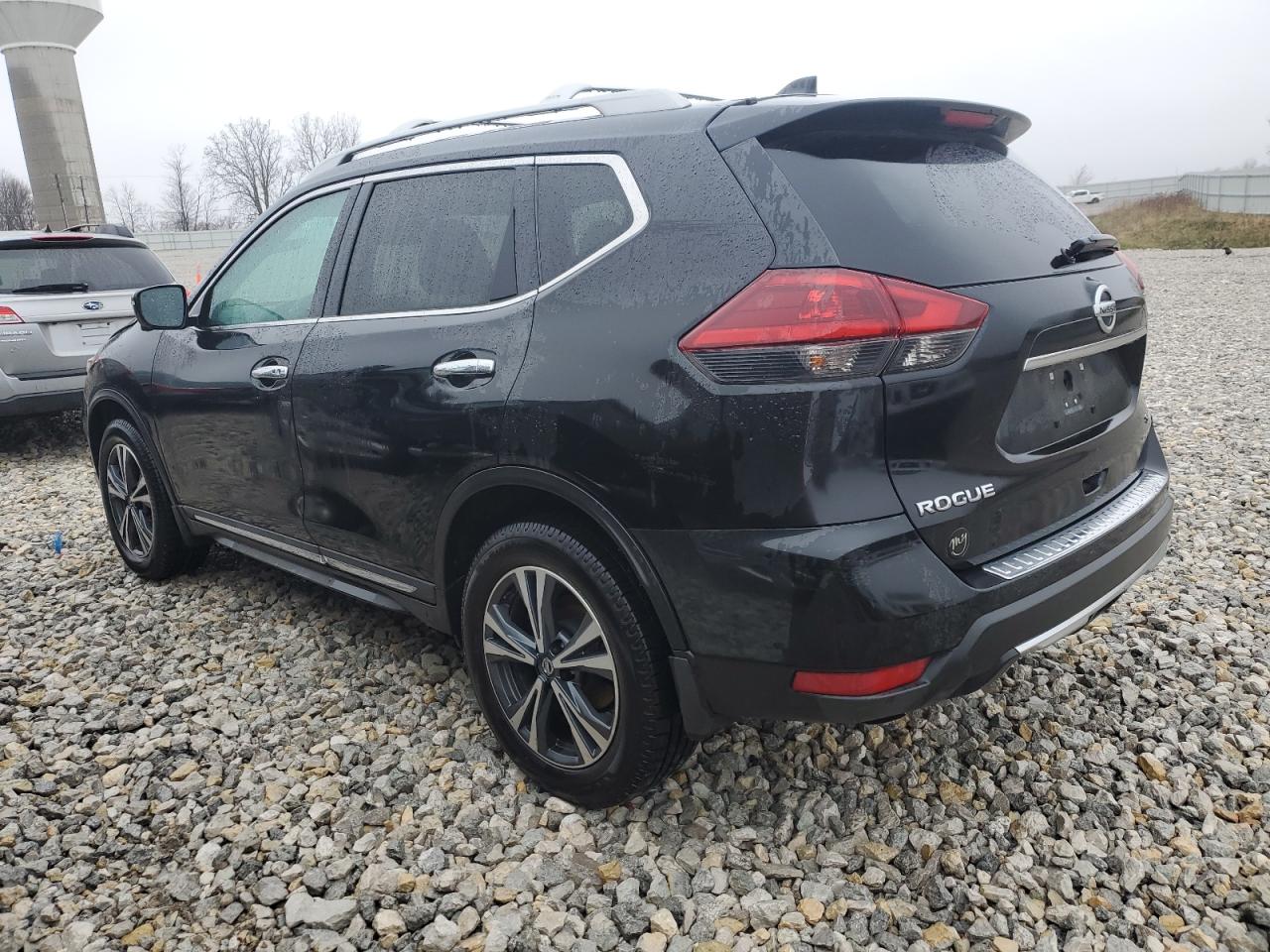 Obraz 2 z 2018 NISSAN ROGUE S 2018 z VIN 5N1AT2MV7JC761603