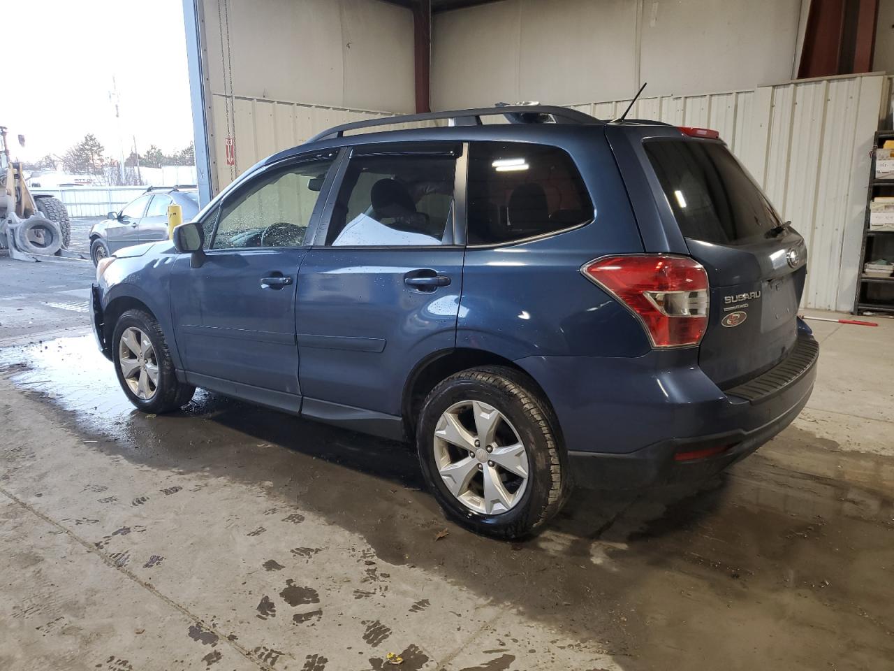 Изображение 2 2014 SUBARU FORESTER 2.5I PREMIUM 2014 с VIN JF2SJAECXEH467130
