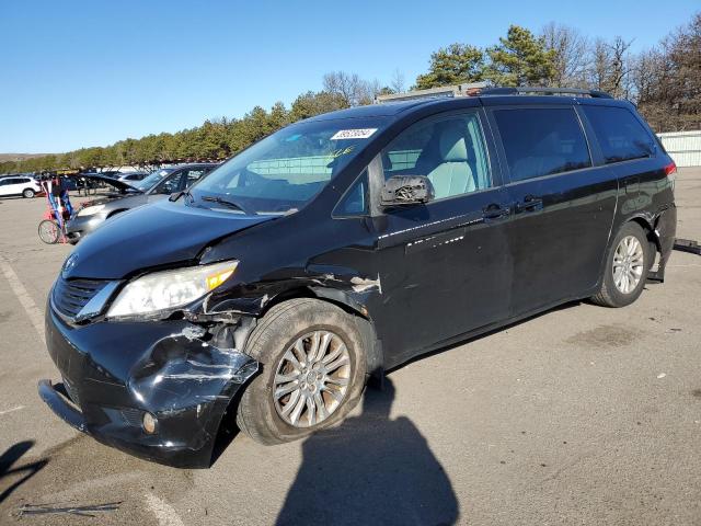 Image 1 of 2013 TOYOTA SIENNA XLE 2013 with VIN 5TDYK3DC7DS385191