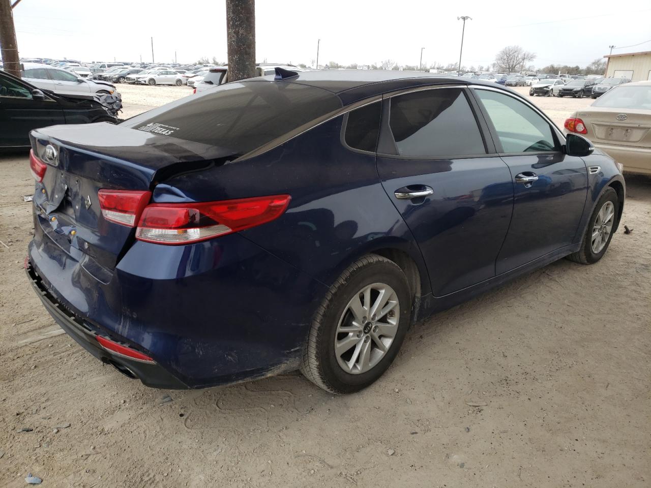 Изображение 3 2018 KIA OPTIMA LX 2018 с VIN 5XXGT4L31JG205524