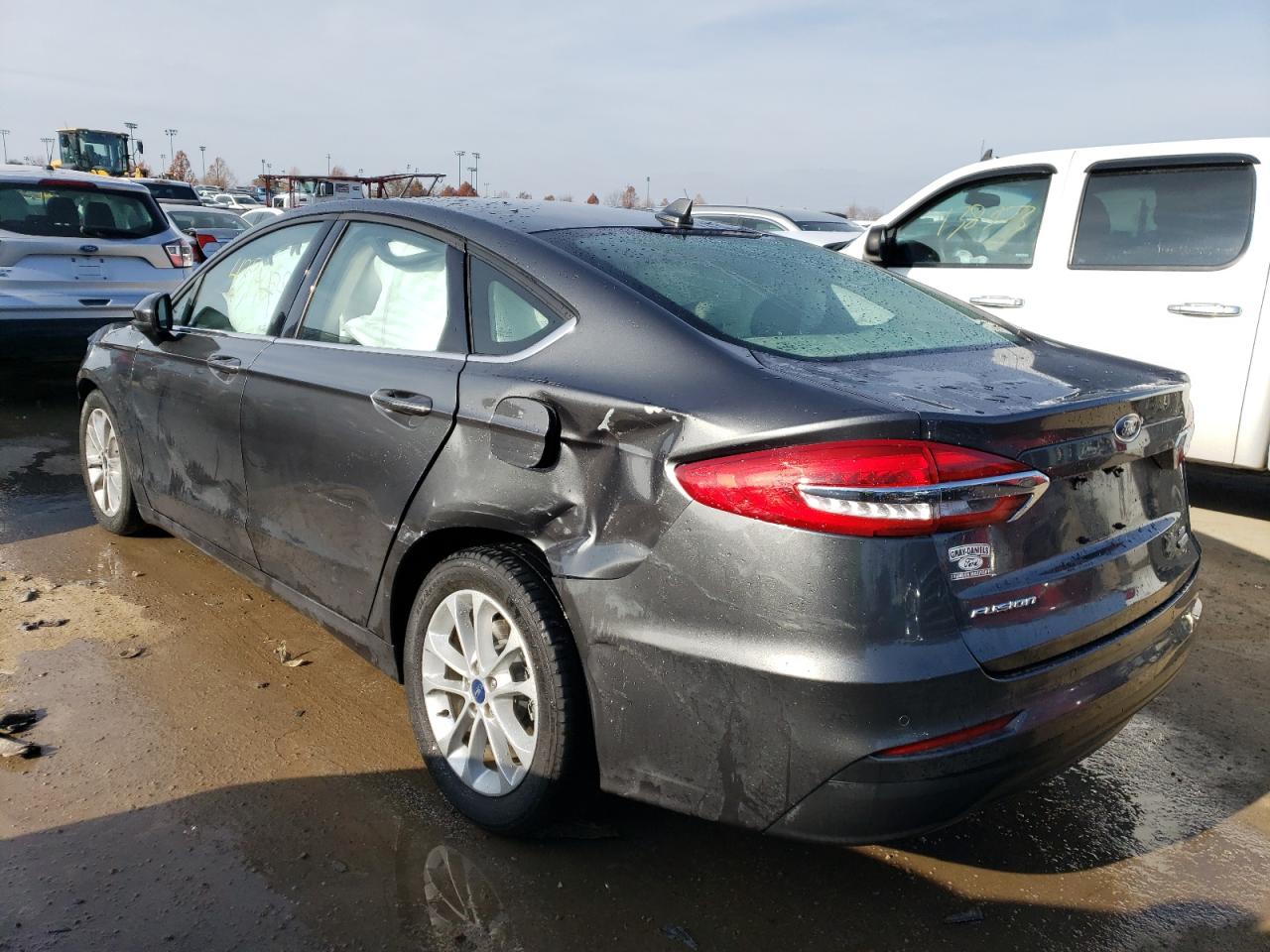 Image 2 of 2019 FORD FUSION SE 2019 with VIN 3FA6P0HD9KR102192