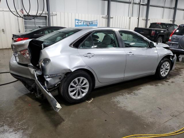 Obraz 3 z 2016 TOYOTA CAMRY LE 2016 z VIN 4T4BF1FK2GR580779