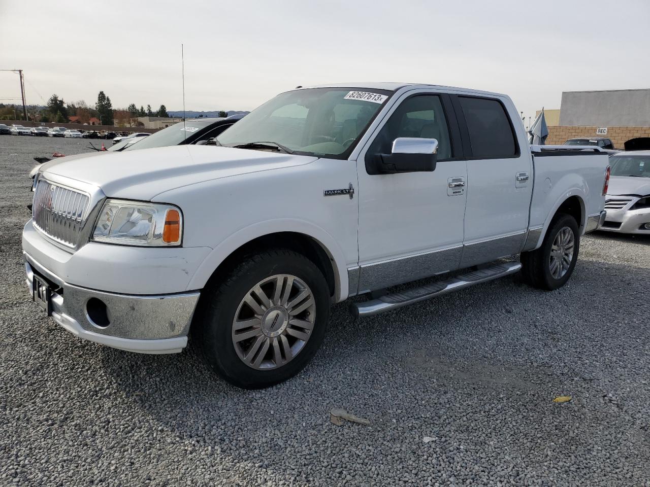 Image 1 of 2007 LINCOLN MARK LT  2007 with VIN 5LTPW16587FJ06545