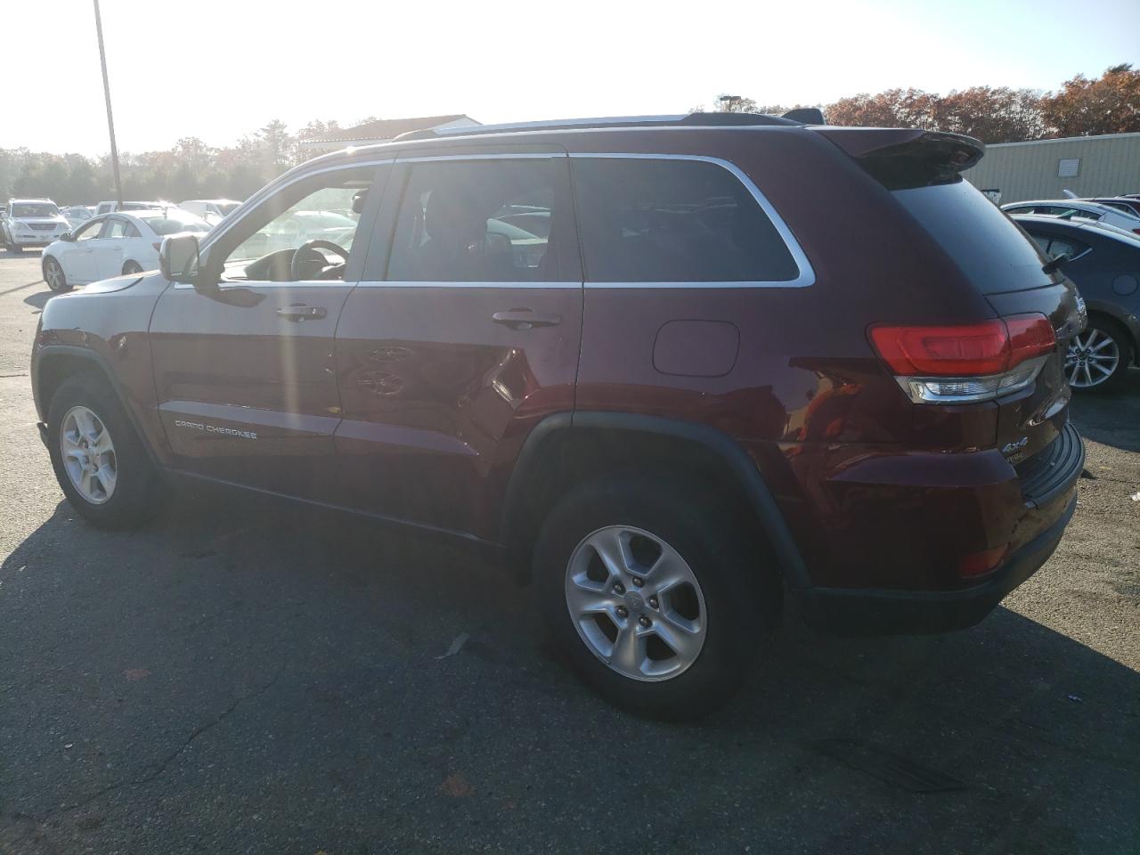 Obraz 2 z 2016 JEEP GRAND CHEROKEE LAREDO 2016 z VIN 1C4RJFAGXGC436141