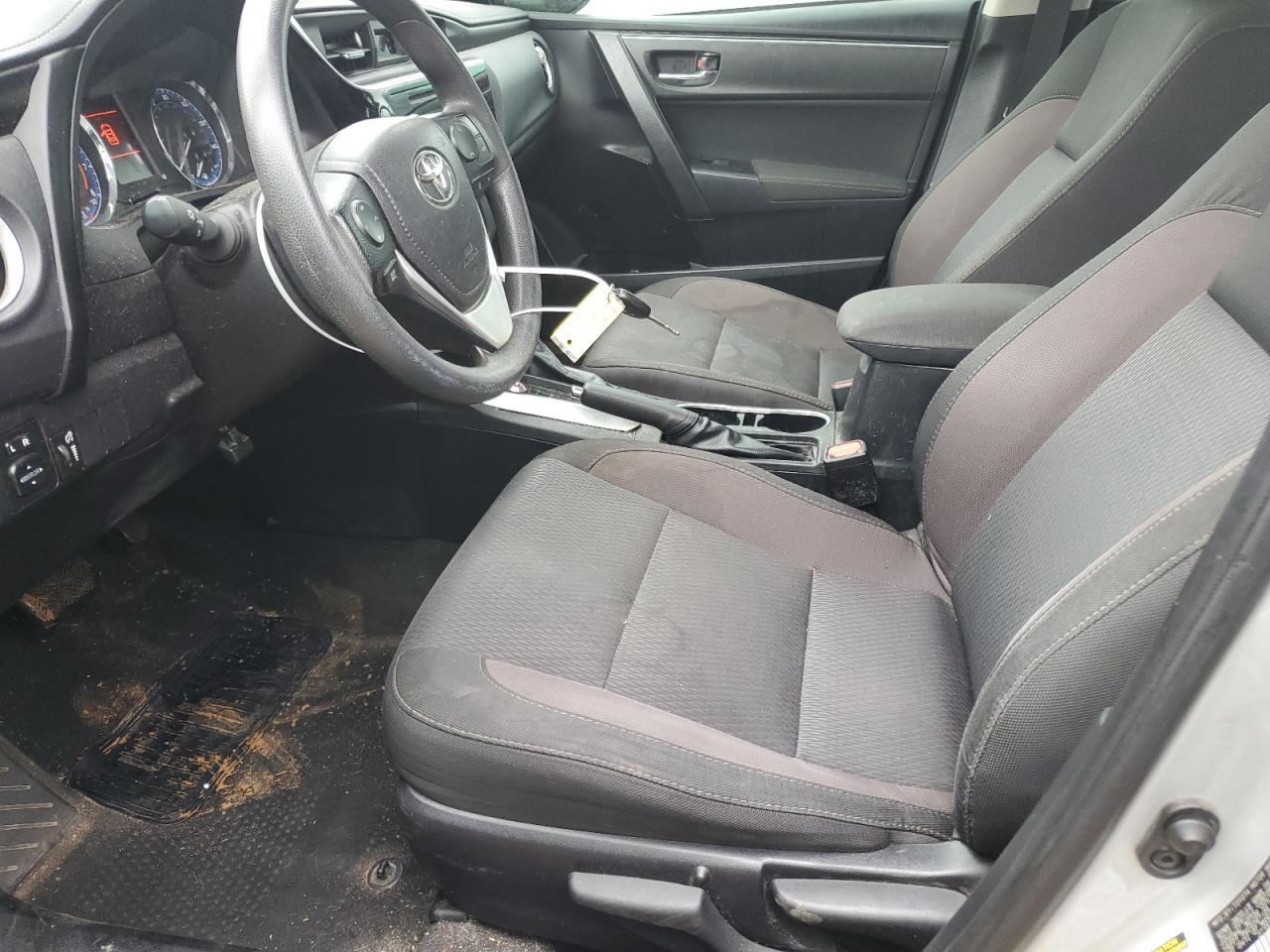 Image 1 of 2018 TOYOTA COROLLA L 2018 with VIN 2T1BURHEXJC020975