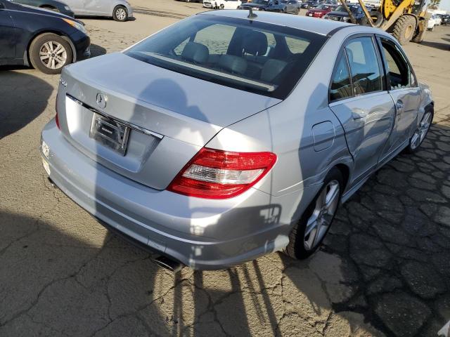 Obraz 3 z 2010 MERCEDES-BENZ C 300 2010 z VIN WDDGF5EB0AR118931