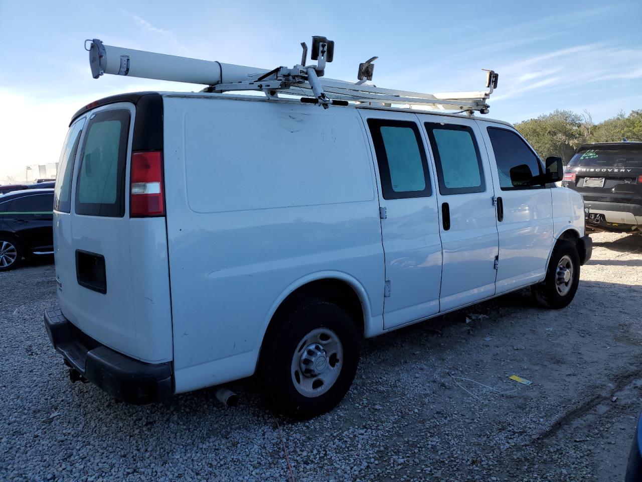 Obraz 3 z 2012 CHEVROLET EXPRESS G2500  2012 z VIN 1GCWGFCB3C1125739