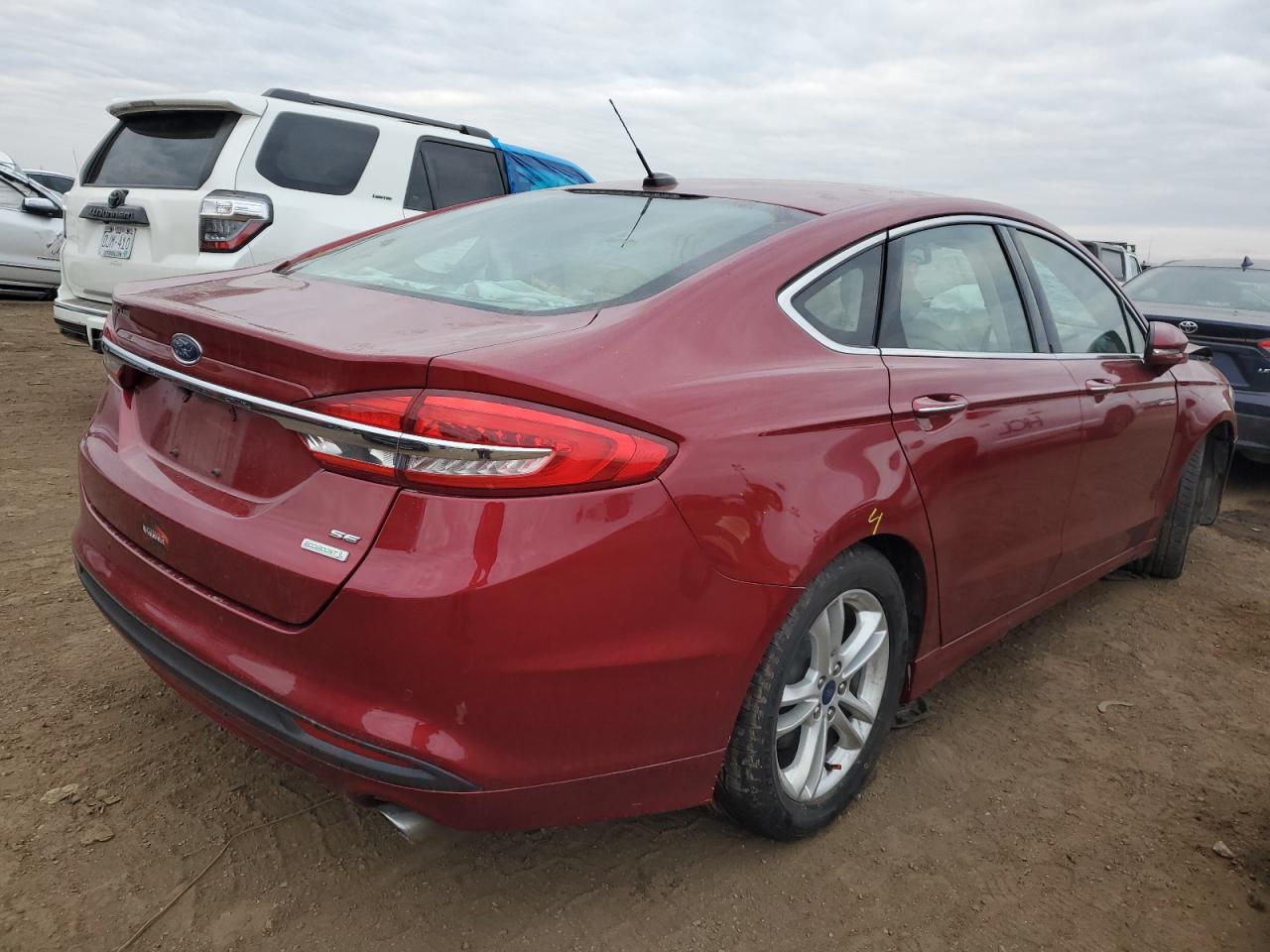 Image 3 of 2018 FORD FUSION SE 2018 with VIN 3FA6P0HDXJR229497