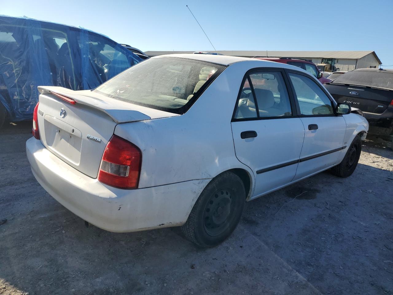 Image 3 of 2001 MAZDA PROTEGE DX 2001 with VIN JM1BJ222110406631