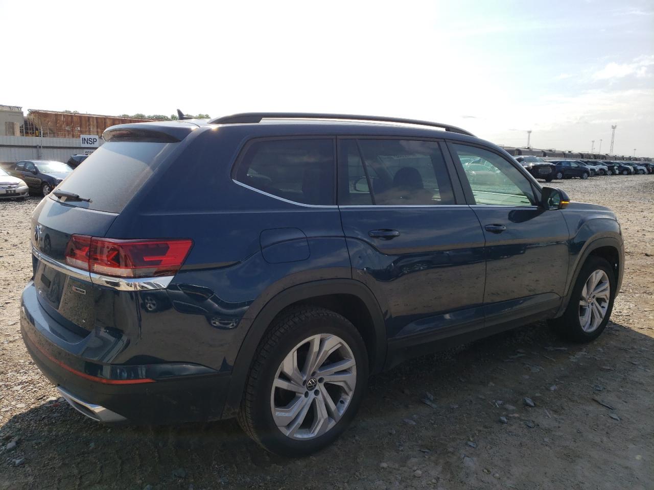 Image 3 of 2022 VOLKSWAGEN ATLAS SE 2022 with VIN 1V2HP2CA9NC511743