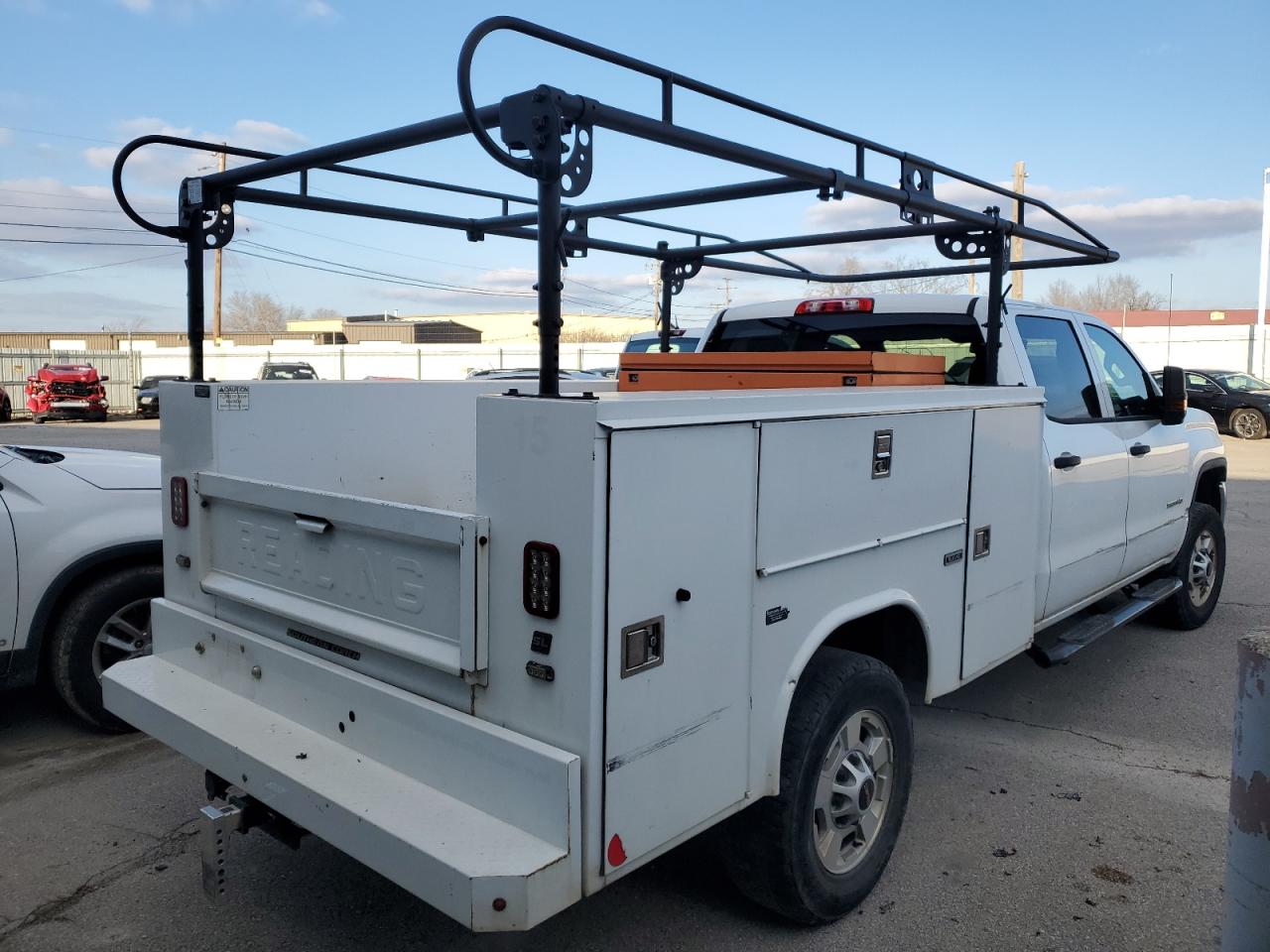 Изображение 3 2017 GMC SIERRA C2500 HEAVY DUTY 2017 с VIN 1GD11REG0HF171640