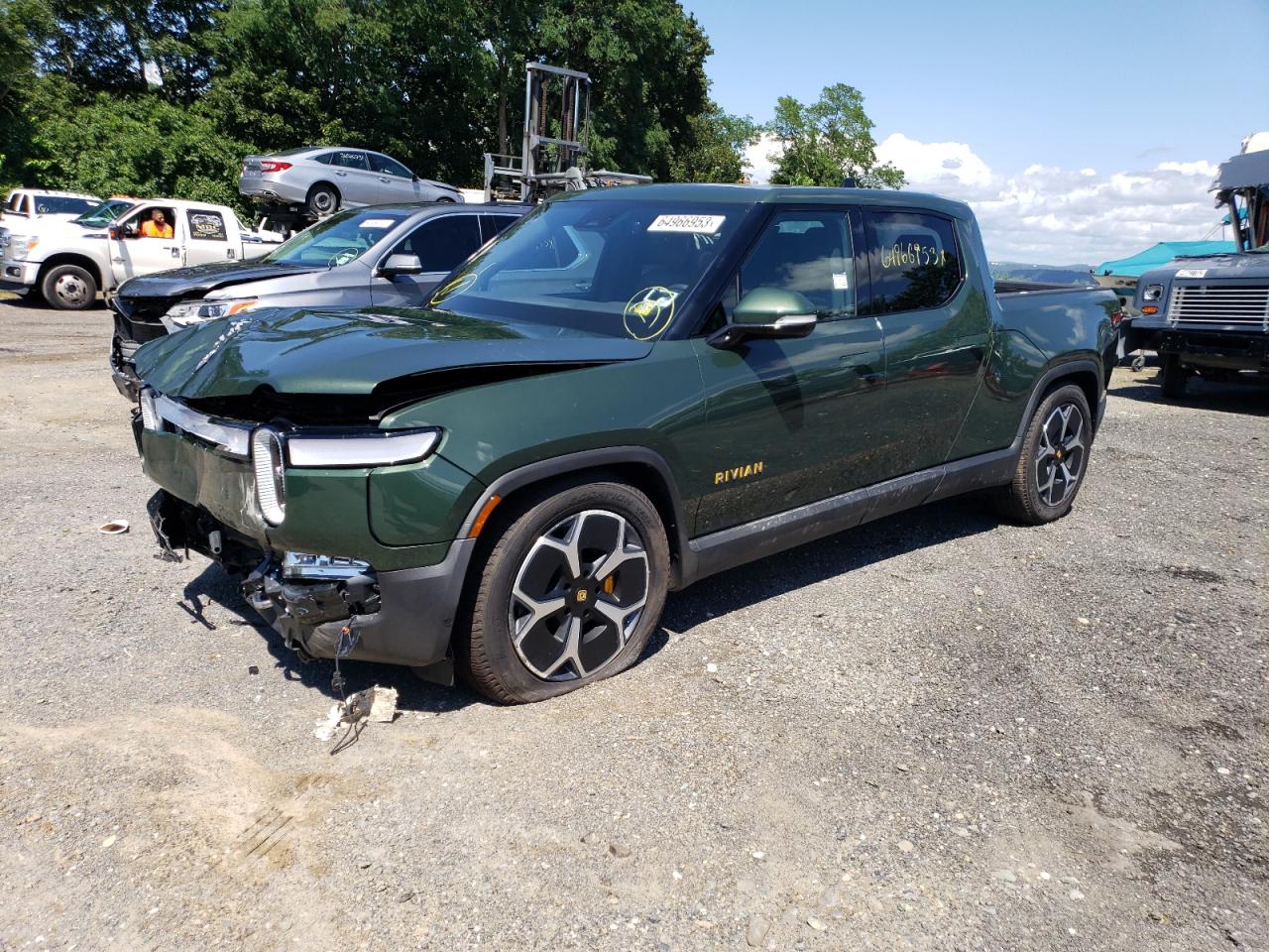 Image 1 of 2022 RIVIAN R1T ADVENTURE 2022 with VIN 7FCTGAAA7NN015296