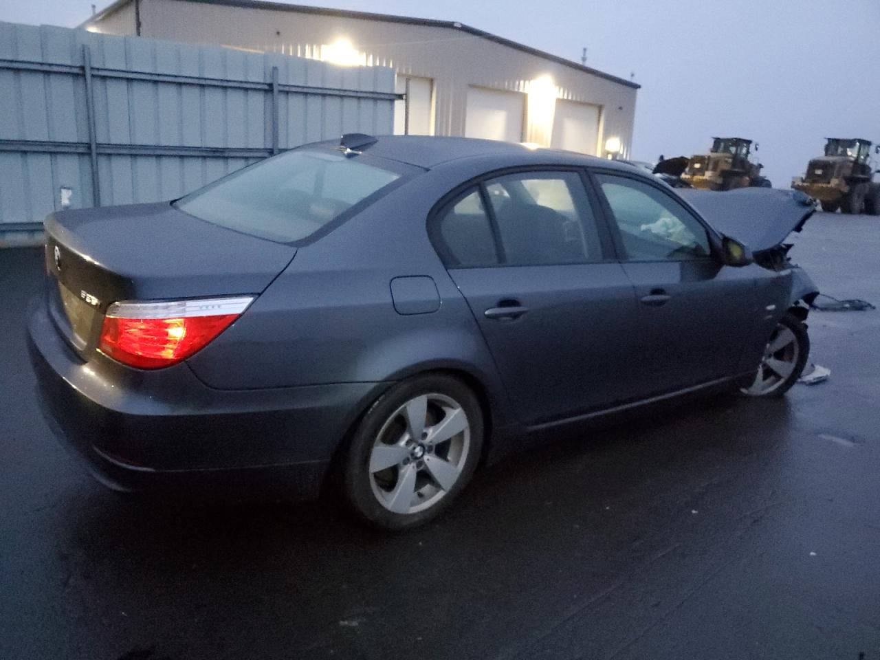 Obraz 3 z 2010 BMW 535 XI 2010 z VIN WBANV9C51AC390834