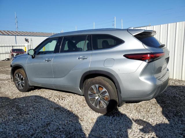 Изображение 2 2020 TOYOTA HIGHLANDER XLE 2020 с VIN 5TDHZRBH2LS501876