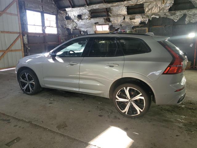 Image 2 of 2022 VOLVO XC60 B5 R-DESIGN 2022 with VIN YV4L12RM1N1970739