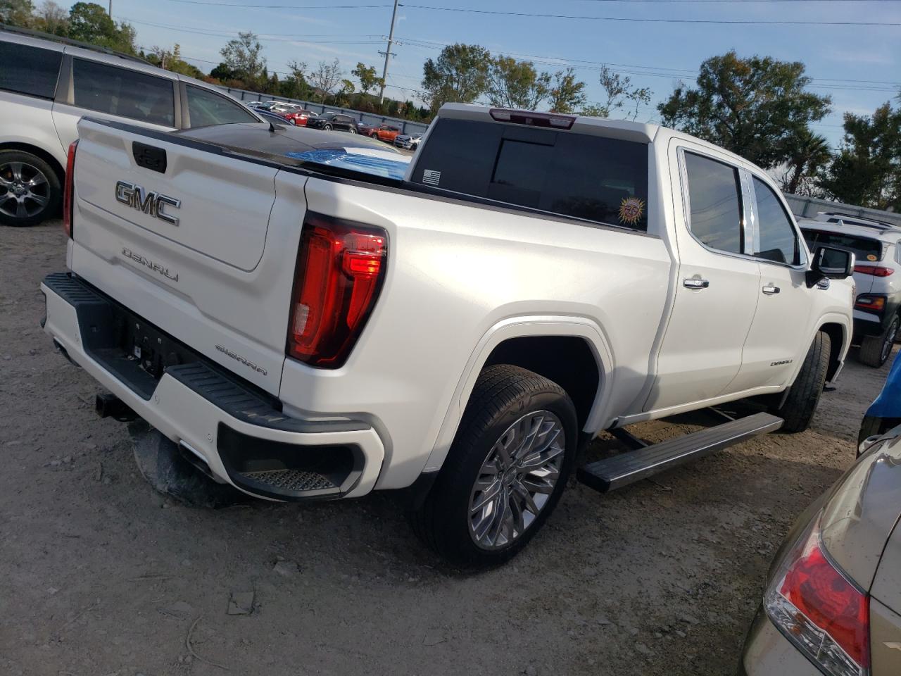 Изображение 3 2019 GMC SIERRA K1500 DENALI 2019 с VIN 1GTU9FEL5KZ277139
