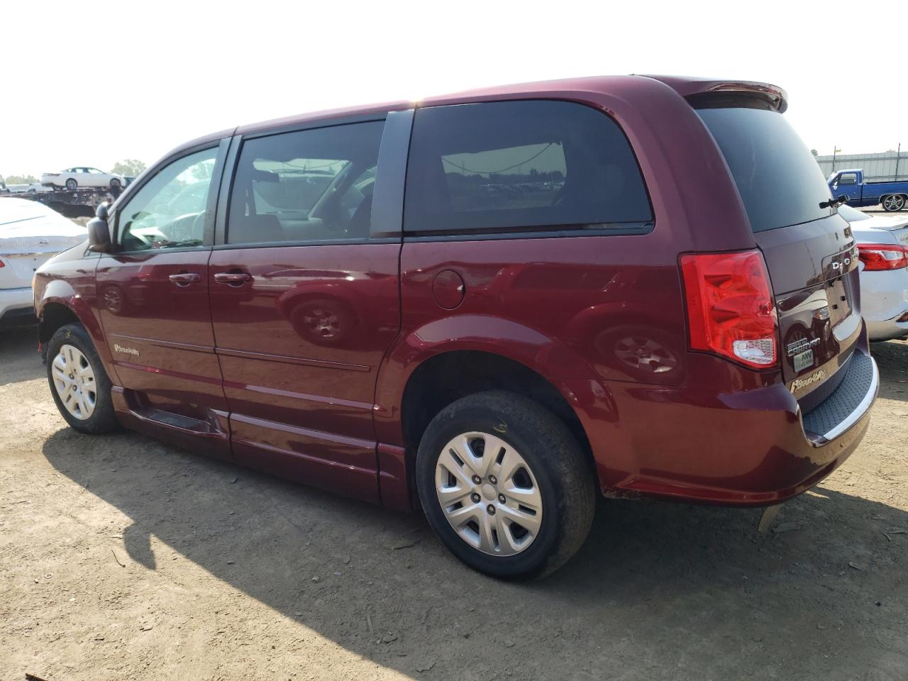 Image 2 of 2017 DODGE GRAND CARAVAN SE 2017 with VIN 2C4RDGBG1HR850008