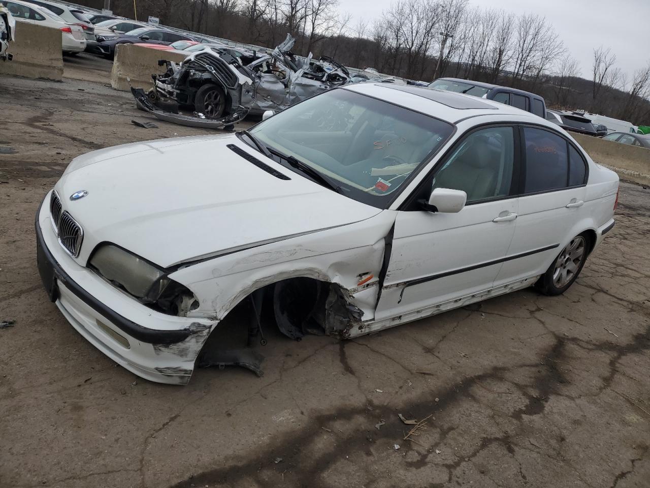 2000 BMW 323 I 2000 image