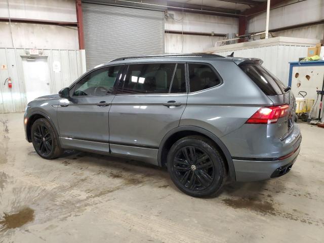Image 2 of 2022 VOLKSWAGEN TIGUAN SE R-LINE BLACK 2022 with VIN 3VVCB7AX9NM097698