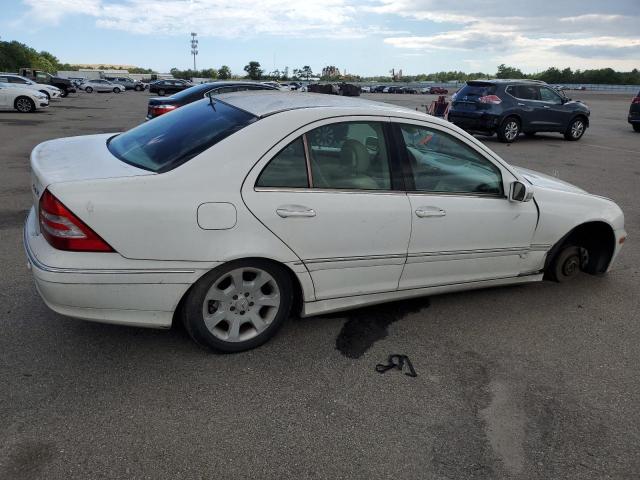 Image 3 of 2005 MERCEDES-BENZ C 240 4MATIC 2005 with VIN WDBRF81J65F615165