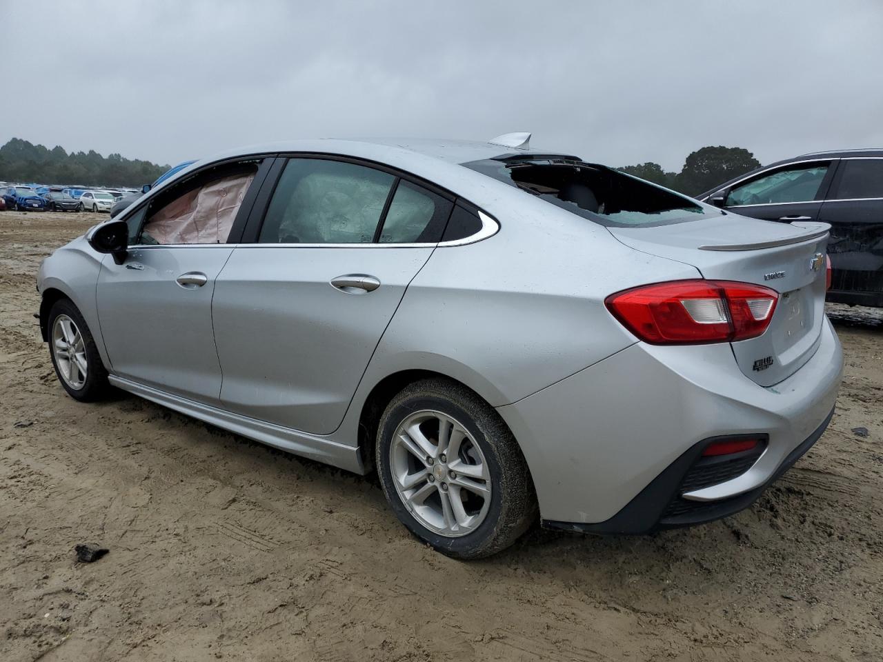 Image 2 of 2018 CHEVROLET CRUZE LT 2018 with VIN 1G1BE5SM1J7196247