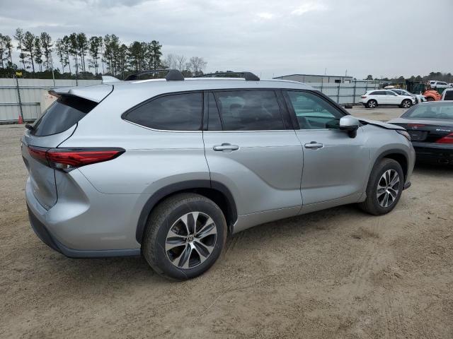 Image 3 of 2020 TOYOTA HIGHLANDER XLE 2020 with VIN 5TDGZRAH2LS512289