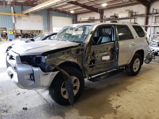 Obraz 1 z 2022 TOYOTA 4RUNNER SR5/SR5 PREMIUM 2022 z VIN JTENU5JR4N6039310