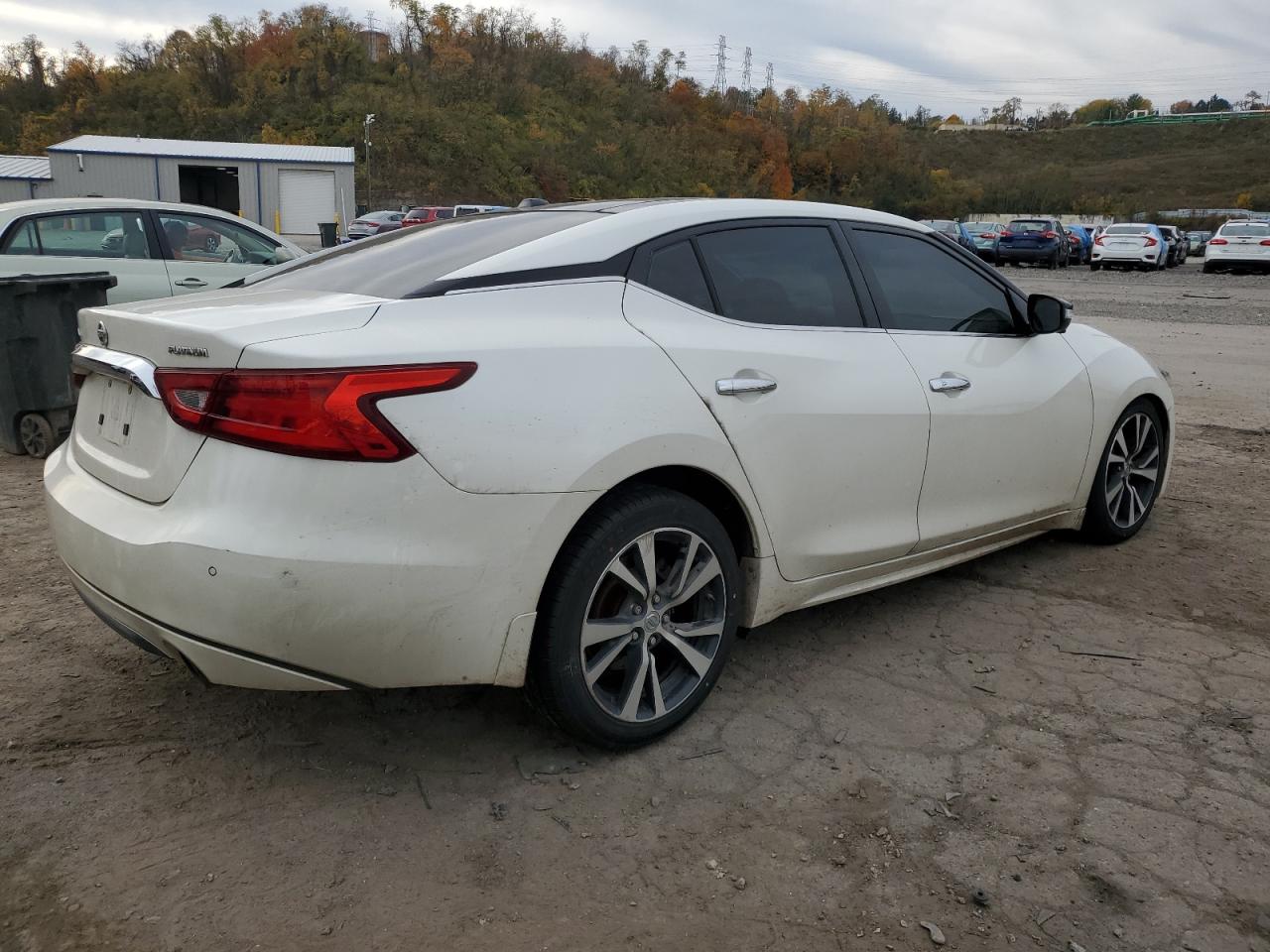 Obraz 3 z 2016 NISSAN MAXIMA 3.5S 2016 z VIN 1N4AA6AP9GC405210