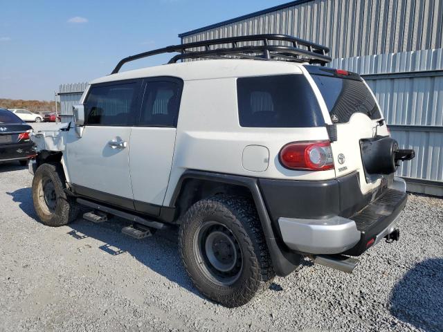 Obraz 2 z 2014 TOYOTA FJ CRUISER  2014 z VIN JTEBU4BF0EK193389