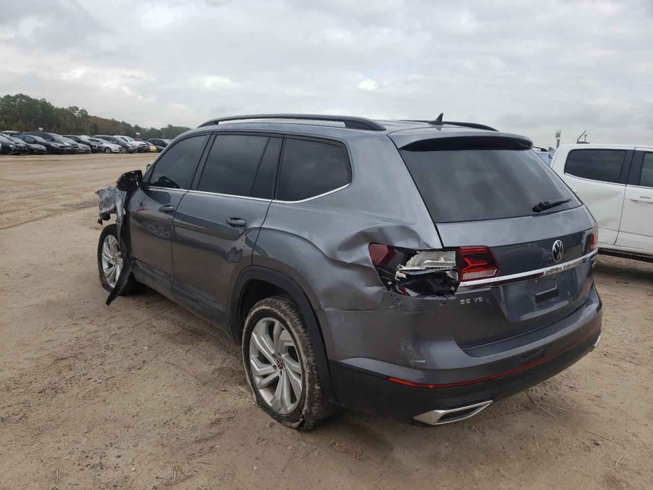 Obraz 2 z 2021 VOLKSWAGEN ATLAS SE 2021 z VIN 1V2HR2CA9MC593918