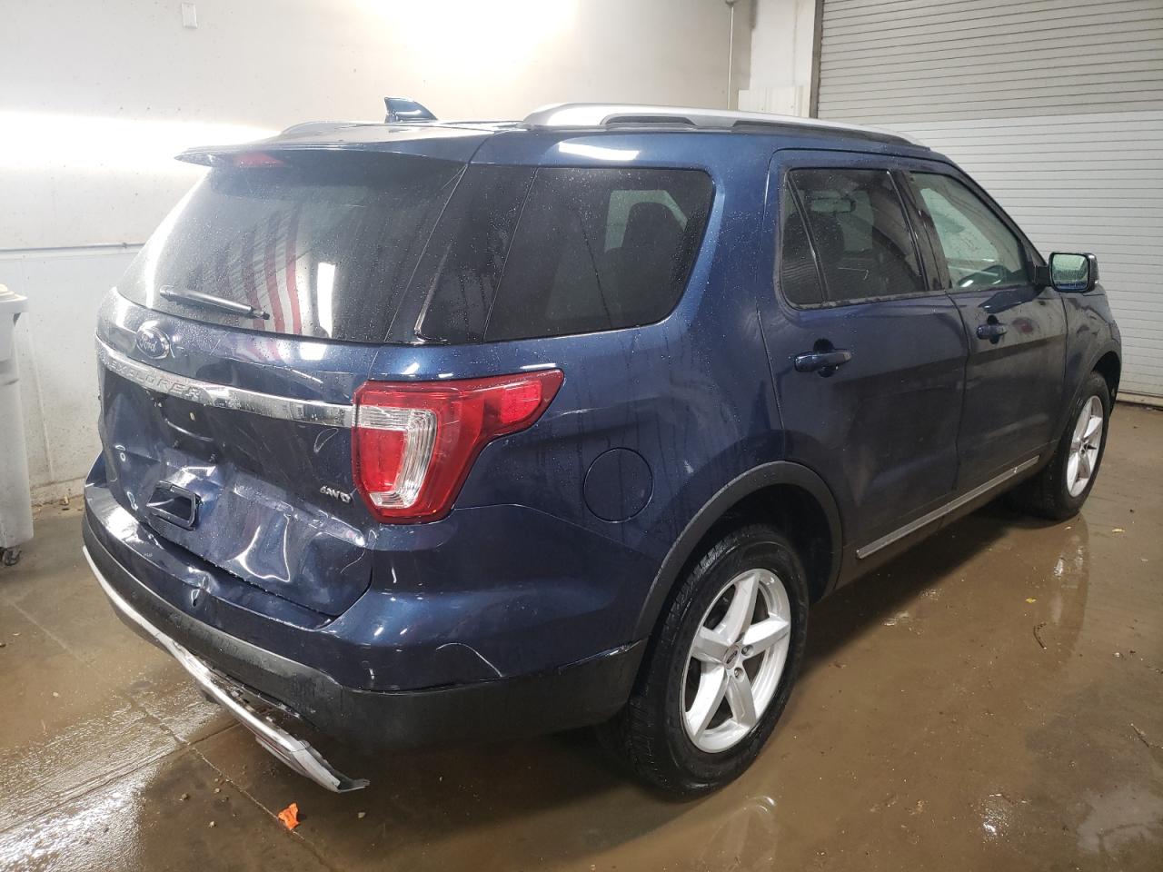 Image 3 of 2017 FORD EXPLORER XLT 2017 with VIN 1FM5K8D89HGE01754