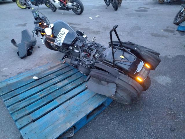 Image 3 of 2018 HARLEY-DAVIDSON FXBB STREET BOB 2018 with VIN 1HD1YJJ33JC084731