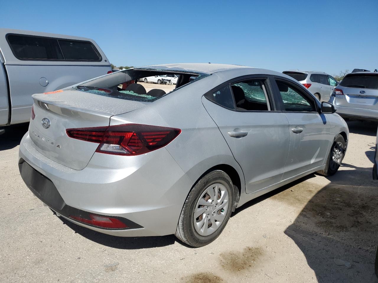 Image 3 of 2019 HYUNDAI ELANTRA SE 2019 with VIN 5NPD74LF3KH460568