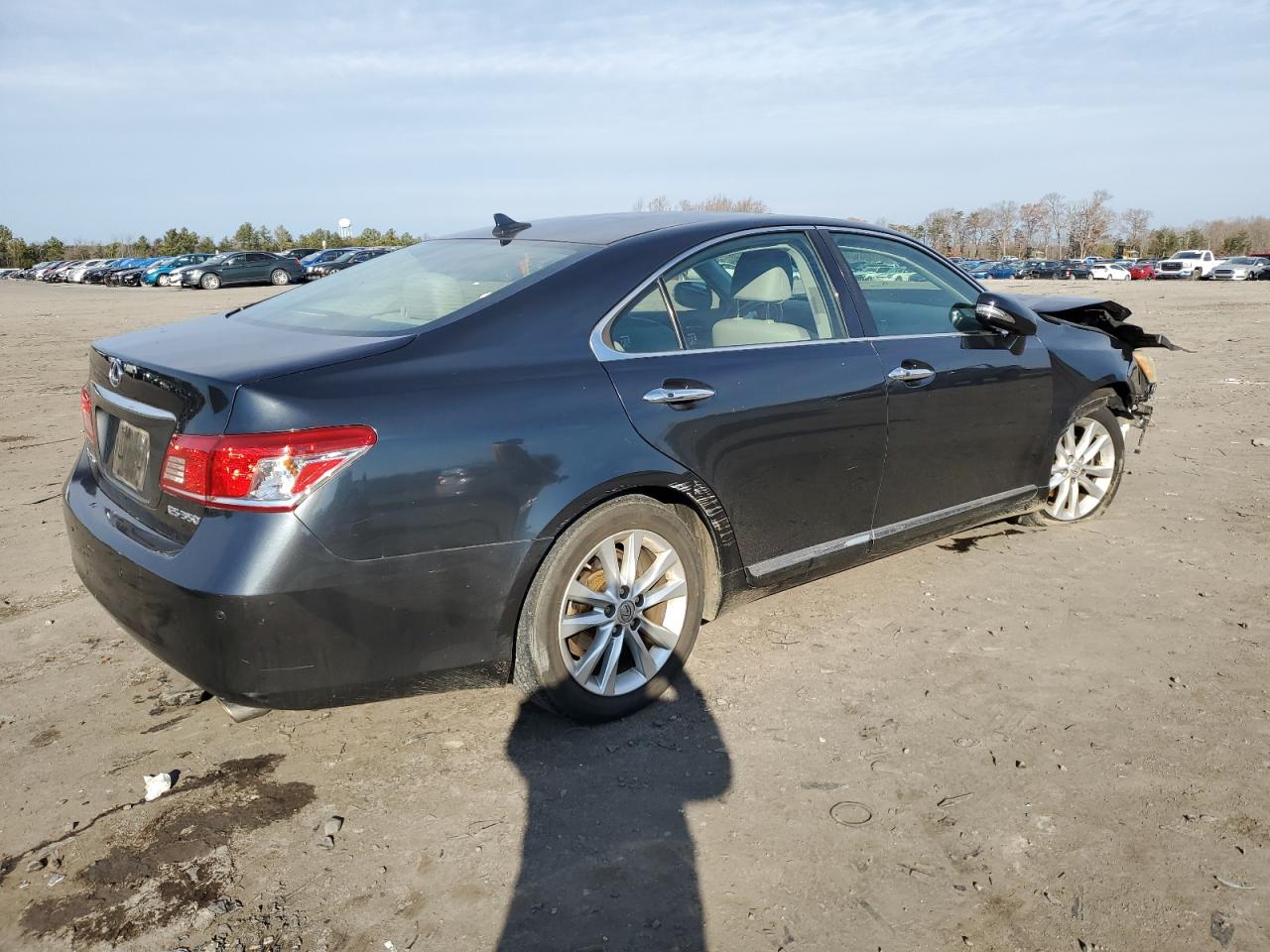 Image 3 of 2010 LEXUS ES 350 2010 with VIN JTHBK1EG0A2348819