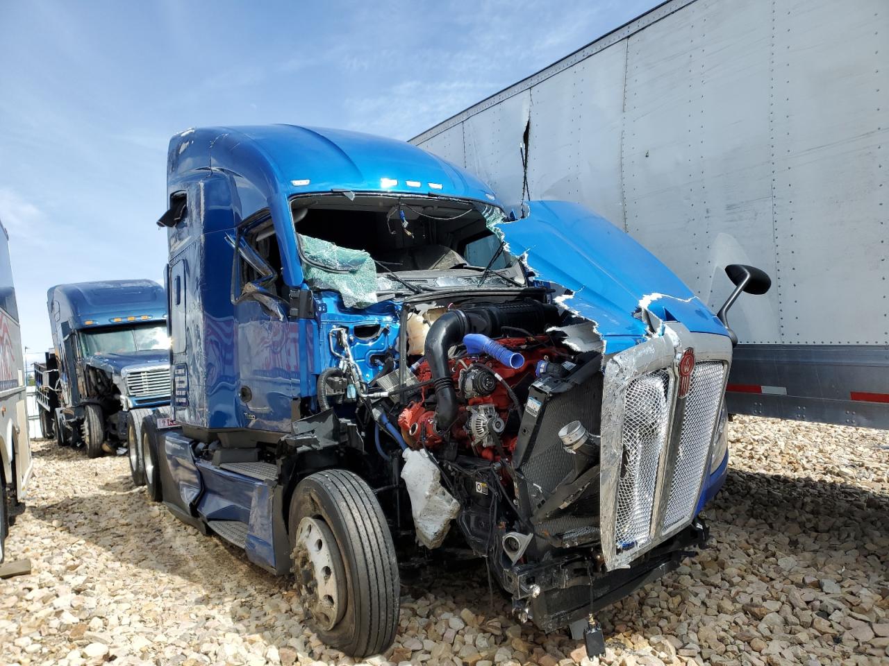 Image 1 of 2023 KENWORTH CONSTRUCTION T680 2023 with VIN 1XKYD49X9PJ247895