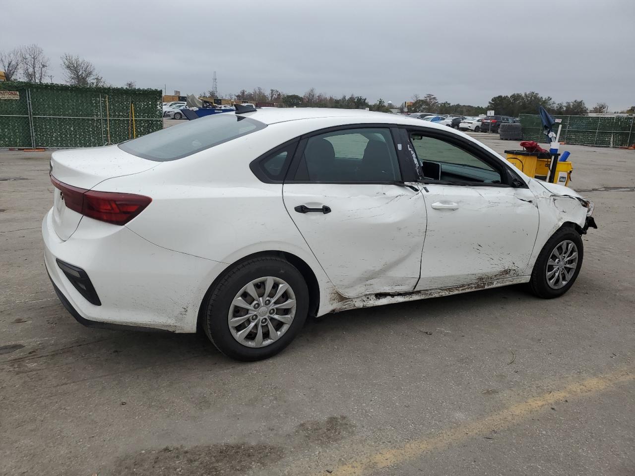 Image 3 of 2019 KIA FORTE FE 2019 with VIN 3KPF24AD5KE039285