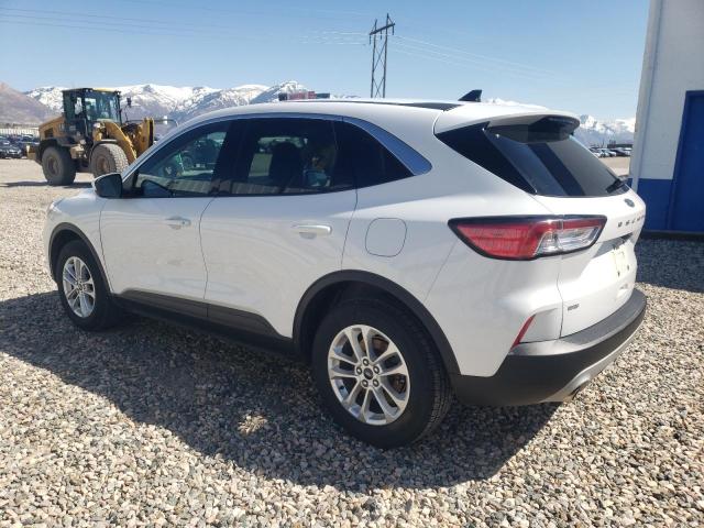 Image 2 of 2020 FORD ESCAPE SE 2020 with VIN 1FMCU9G69LUB43599