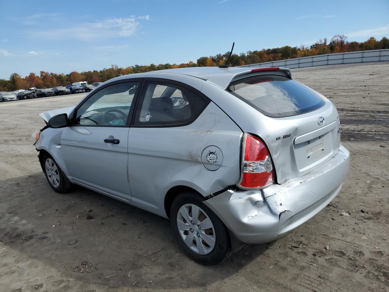 Image 2 of 2009 HYUNDAI ACCENT GS 2009 with VIN KMHCM36C29U116824